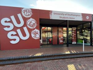 Photograph of Concourse entrance at the University of Southampton (thumbnail).