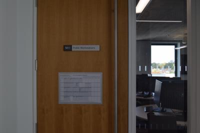 Photograph of 100 / 5011 (Computer Workstation) at the University of Southampton (thumbnail).