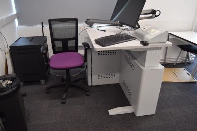 Photograph of 28 / 1017 at the University of Southampton (thumbnail).