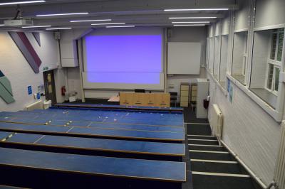 Photograph of Lecture Theatre at the University of Southampton (thumbnail).