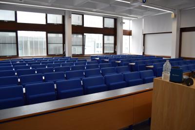 Photograph of Lecture Room 5A at the University of Southampton (thumbnail).