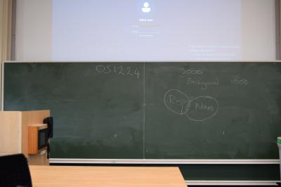 Photograph of Seminar Room 7C at the University of Southampton (thumbnail).