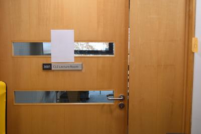 Photograph of WSA 63G South / T3001 (Sem Rm 6) at the University of Southampton (thumbnail).