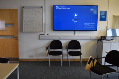Photograph of WSA 63G South / T3001 (Sem Rm 6) at the University of Southampton (thumbnail).