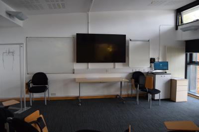 Photograph of WSA 63G South / T3005 (Sem Rm 8) at the University of Southampton (thumbnail).