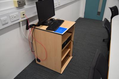 Photograph of Avenue 65 / 1085 Digital Humanities Lab 1 at the University of Southampton (thumbnail).