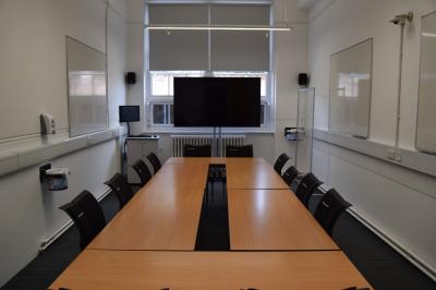 Photograph of Avenue 65 / 1157 at the University of Southampton (thumbnail).