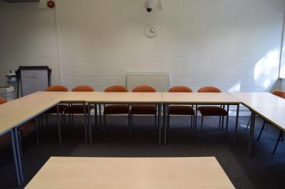 Photograph of Avenue 65a / 2251 Sara Champion at the University of Southampton (thumbnail).