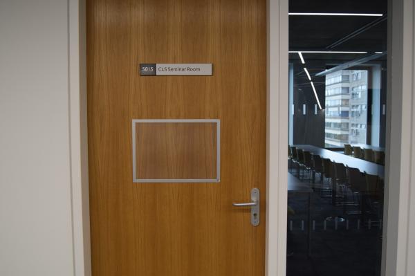 Photograph of 100 / 5015 at the University of Southampton (thumbnail).