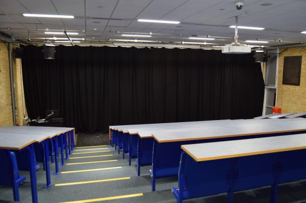 Photograph of 02A / 2065 (L/T H) at the University of Southampton (thumbnail).