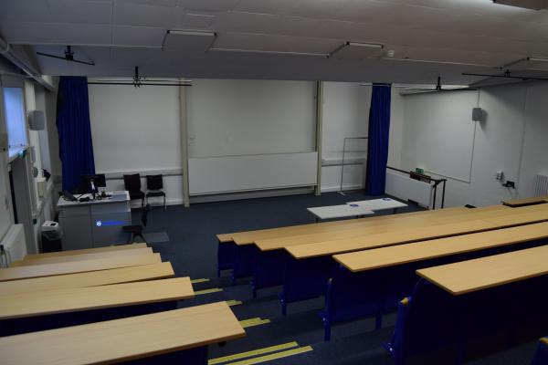 Photograph of 34 / 3001 (L/T) at the University of Southampton (thumbnail).