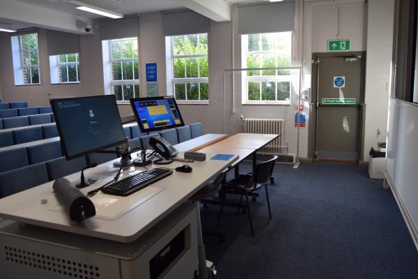 Photograph of 05 / 2017 (L/T J) at the University of Southampton (thumbnail).