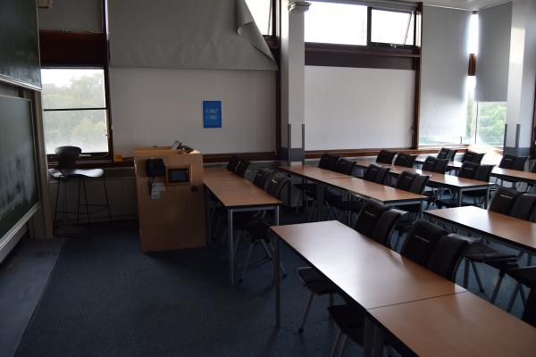 Photograph of 54 / 10031 (10C) at the University of Southampton (thumbnail).