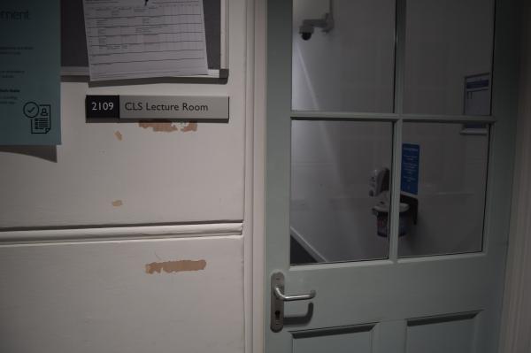 Photograph of Avenue 65 / 2109 at the University of Southampton (thumbnail).