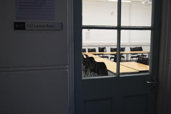 Photograph of Avenue 65 / 2117 at the University of Southampton (thumbnail).