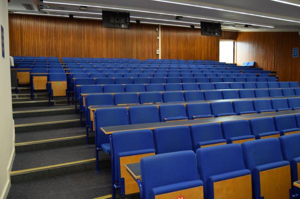 Photograph of 07 / 3009 (L/T A) at the University of Southampton (thumbnail).