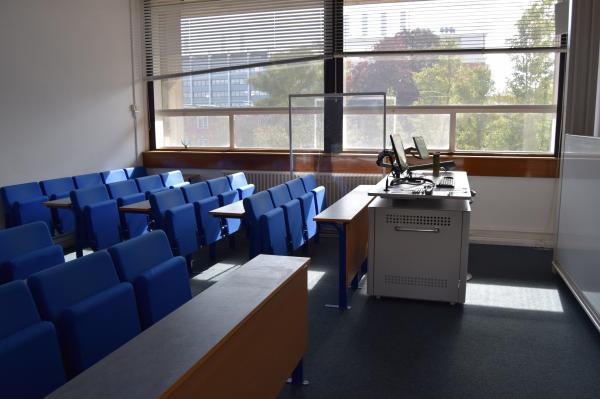 Photograph of 07 / 3021 (L/R D) at the University of Southampton (thumbnail).